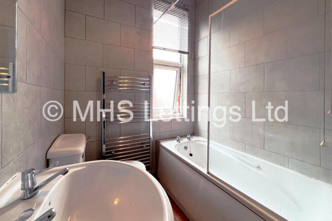 5 bed End of Terrace to rent Image 9