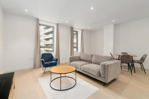 Park Drive, London, E14