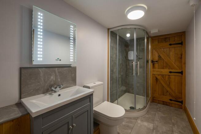 Annexe shower room