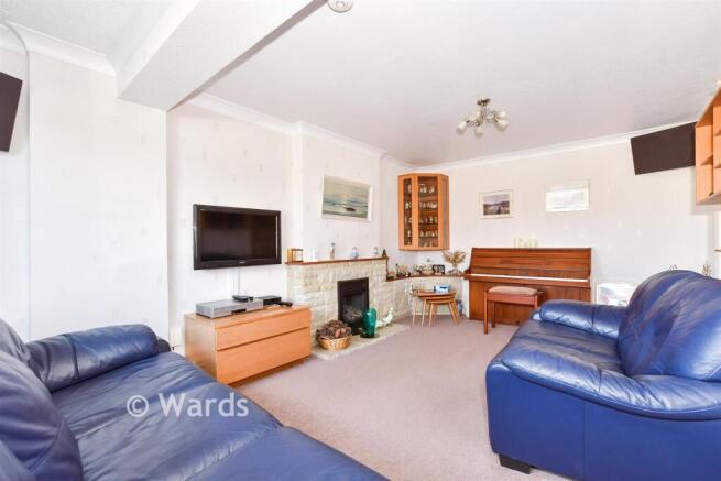 Primrose Drive, Ditton, Aylesford, Kent photo 4
