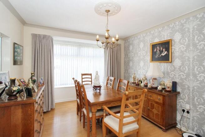 3 bed Terraced for sale Image 4