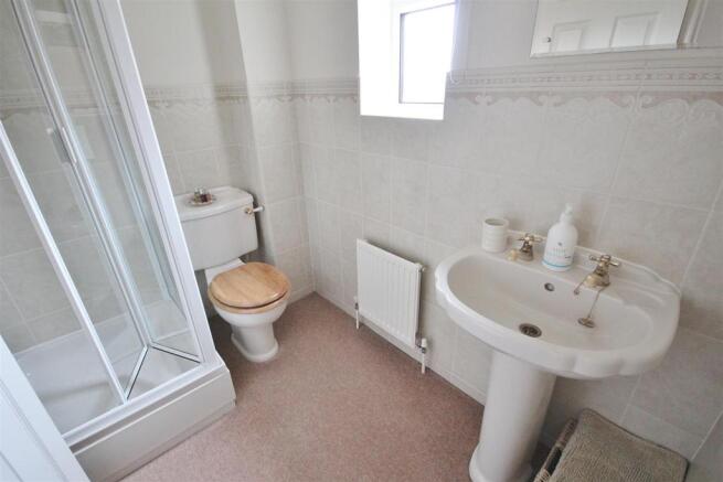 Master En-suite