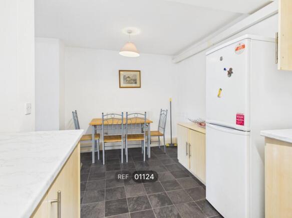 Kitchen/Living area