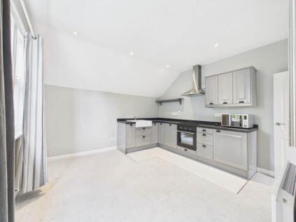 High Street, Haddenham