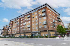 135, Cherrydown East, Basildon SS16 5GL