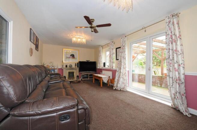 sitting room.jpg