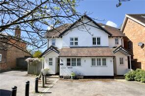 104 Croft End, The Spinney, Beaconsfield HP9 1SA