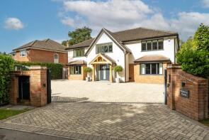 Mulberry House, Shootersway Lane, Berkhamsted HP4 3NW