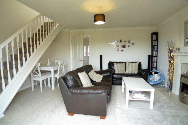 Open plan Lounge