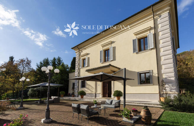 Sinalunga_Tuscany_historic_villa _for_sale (3) (FILEminimizer)