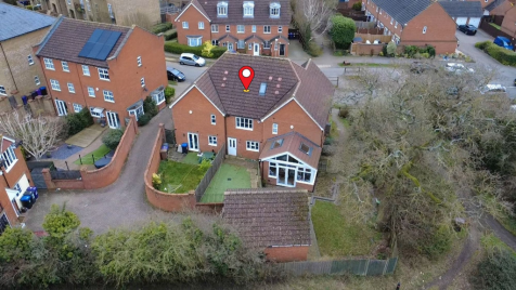 Mendip Way, Stevenage, SG1