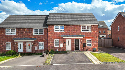 Top Knot Close, Nuneaton, Warwickshire, CV11