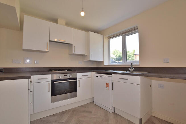 3 bed End of Terrace to rent Image 7