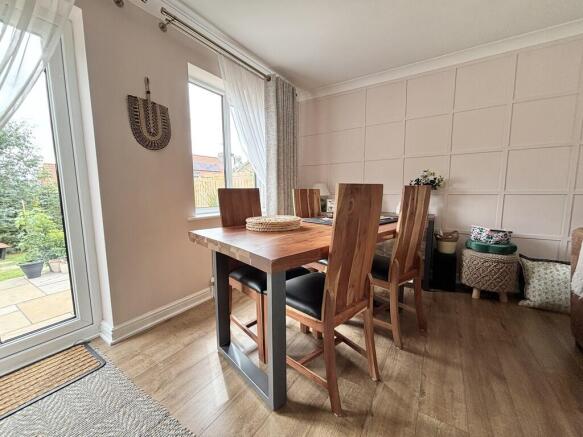 2 bed Semi-Detached Bungalow for sale Image 7