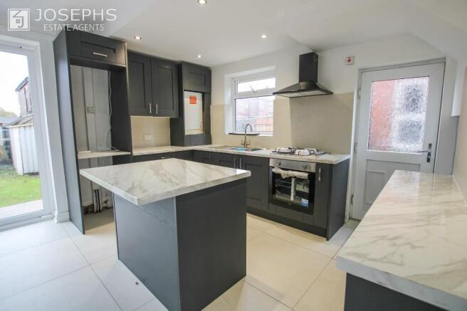 House in Bolton, Greater Manchester - View 5