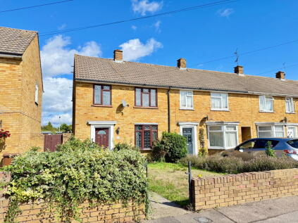 No Onward Chain, Close To The Train Station, Perfect For First Time Buyers - Winchester Way Rainham