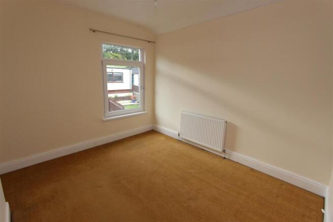 11 Park Crescent 007.JPG