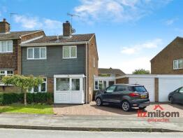 5, Woodlands Way, Moira DE12 6HE