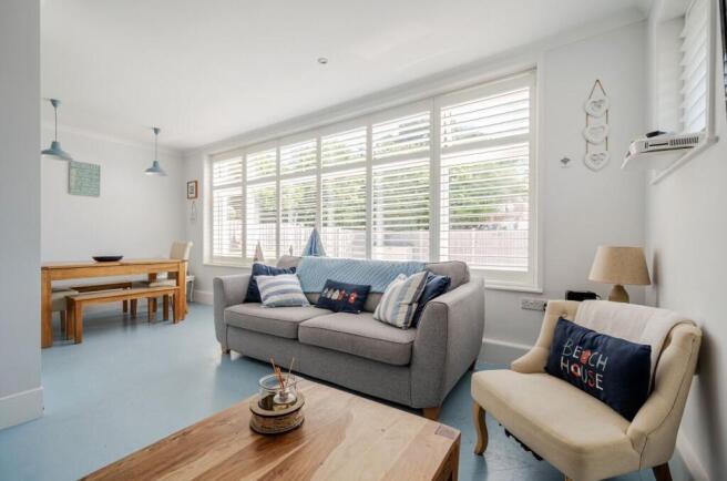 Pinehurst Avenue, Mudeford, Christchurch, BH23 photo 4