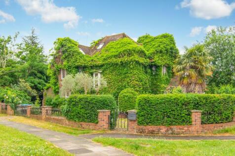 Salmon Street, Kingsbury, London, NW9