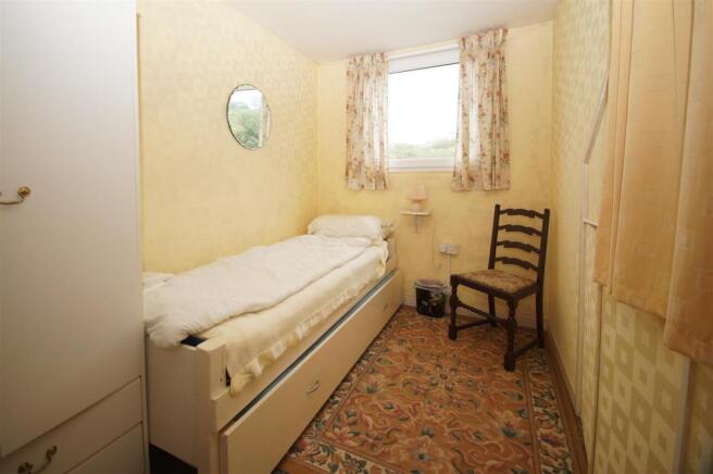 bed3.JPG