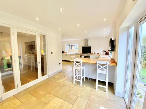 Kitchen Diner