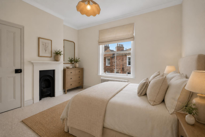 2 bed Terraced for sale Image 6