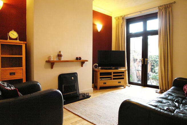 Photo 3
