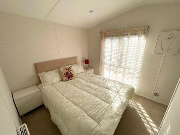 2 bed Caravan for sale Image 6