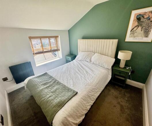 1 bed Flat for sale Image 9