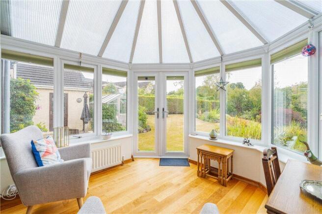 4 bed Detached for sale Image 6