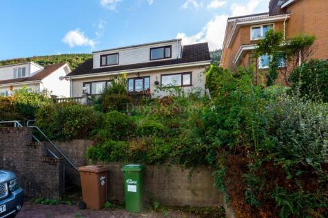 Hilary Rise, Pontywaun, Cross Keys, Newport. NP11