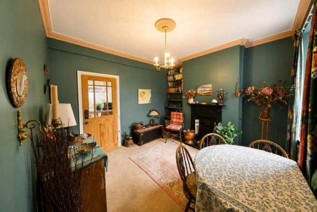 3 bed Terraced for sale Image 8