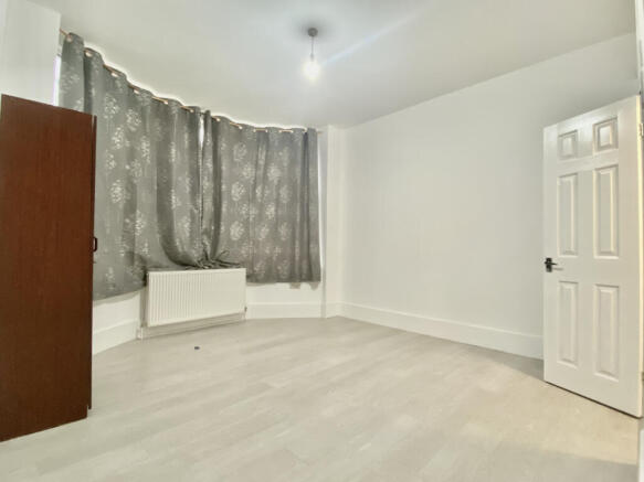 Bedsit for Rent in Mitcham