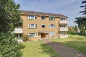 10, Runnymede, West End SO30 3BG
