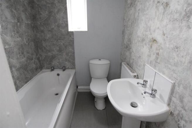 2 bed Detached to rent Image 6