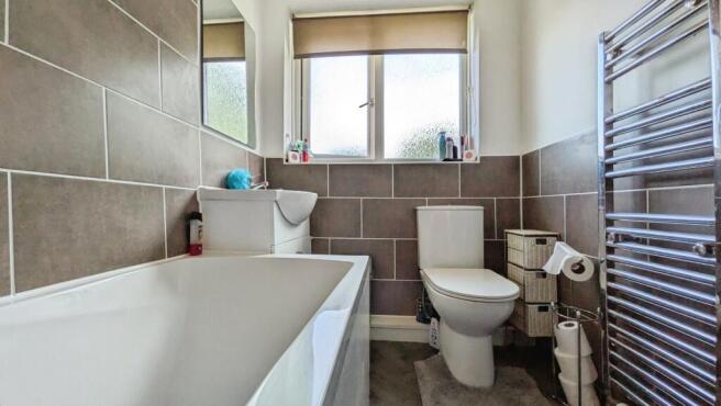 2 bed Terraced for sale Image 11