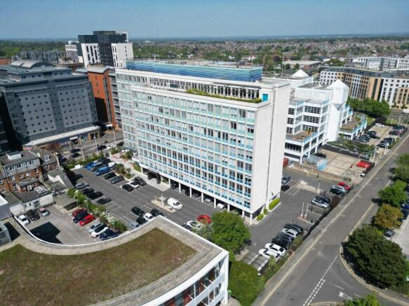 35f8c15e0b94f527605636228b90efd0-0d2bdad7fbcb432