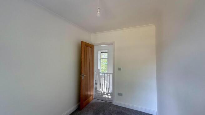3 bed Semi-Detached to rent Image 12
