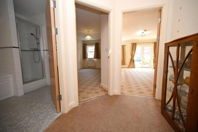 1 bed Apartment for sale Image 6