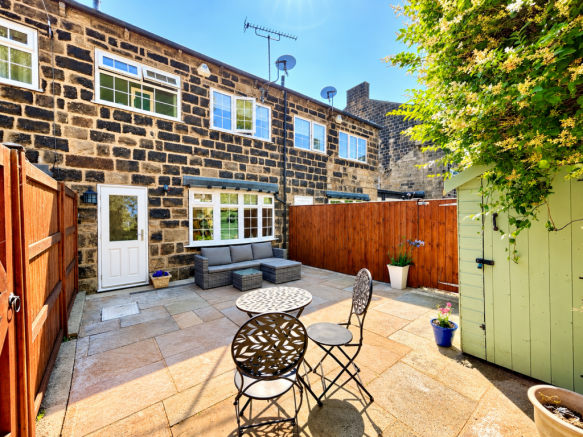 3 bed Cottage for sale in horsforth