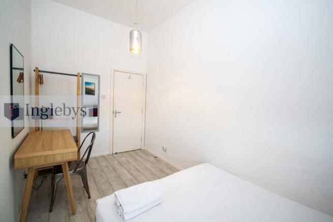2 bed Apartment for sale Image 7