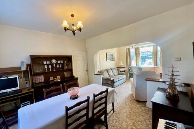 3 bed Semi-Detached for sale Image 7
