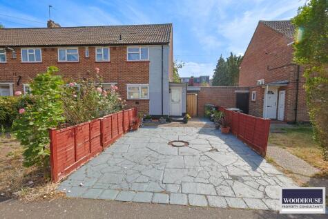 Swanfield Road, Waltham Cross, EN8