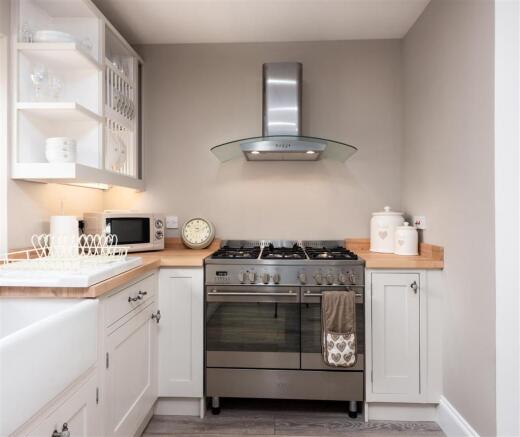 Fitted Kitchen