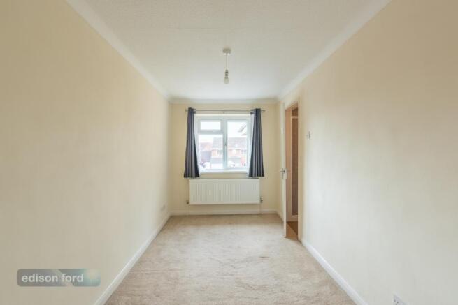 30 Cornwall Crescent (13)