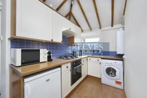 Flat C, 141, Gray's Inn Road, London WC1X 8UB