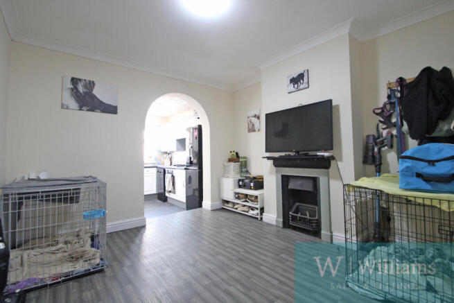Ash Road, Newport, Isle Of Wight photo 4