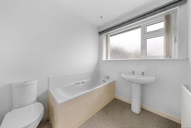 3 bed Detached for sale Image 10