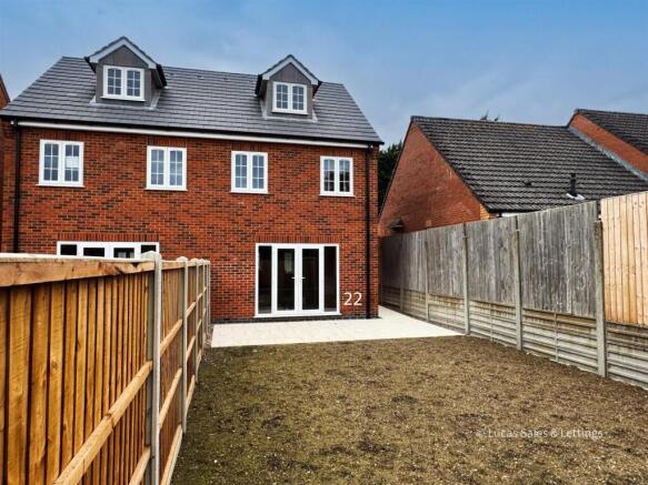 22 Stanton Close-1.jpg